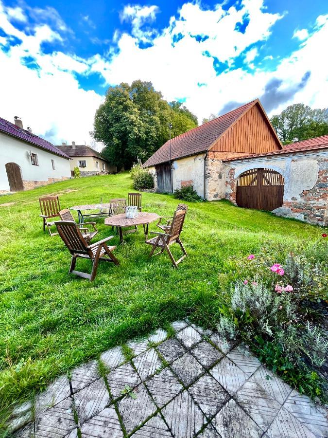 Apartmany U Rybnicku Kostelec nad Vltavou Buitenkant foto